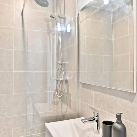 Magnifique Neuf Au Centre De Apartment Montreuil (Seine-Saint-Denis)
